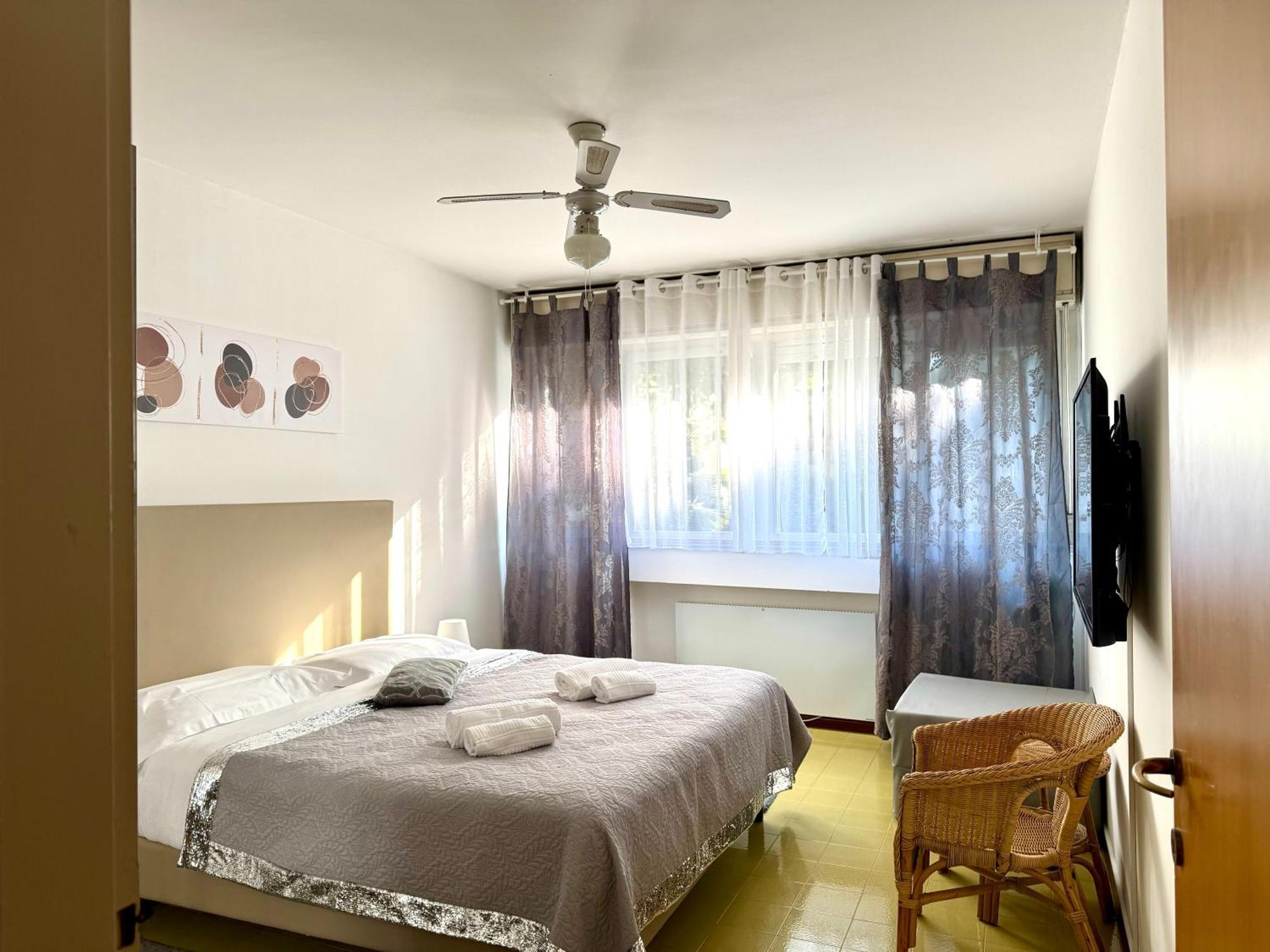 Apartament Sabbiadoro Center Lignano Sabbiadoro Esterno foto
